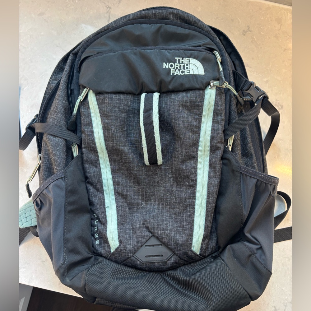 Northface Surge Backback - Picture 10 of 10
